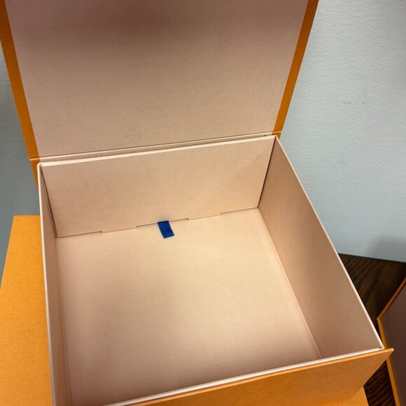 Louis Vuitton Storage Box Set – 5 Mixed Sizes (Like New) - Picture 6 of 13